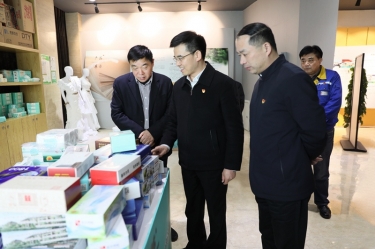 領(lǐng)導(dǎo)調(diào)研 | 平湖市委副書(shū)記、代市長(zhǎng)周軍波一行蒞臨景興紙業(yè)調(diào)研交流